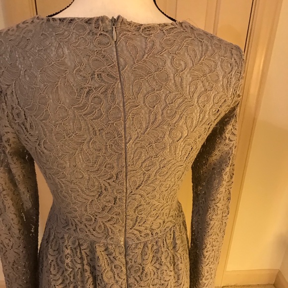 Doe & Rae gray lace dress. Size medium - Picture 3 of 6